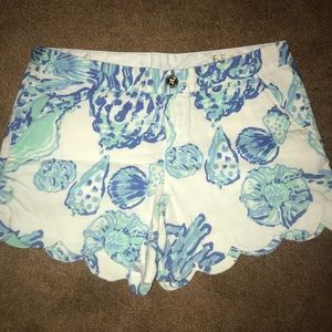 Lilly Pulitzer Scalloped Shorts 🐳